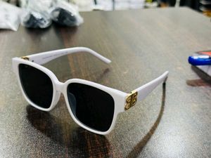 Chic White Designer Sunglasses