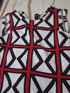 Chic Geometric Print Sleeveless Top