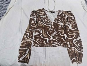 Patterned Long Sleeve Crop Top