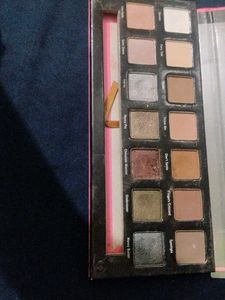 ADS Eyeshadow  &amp; Lip liner combo with freebie