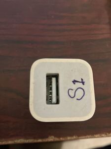 USB adapter for ipad