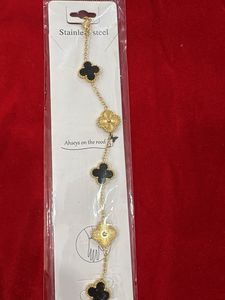 Elegant Clover Bracelet - Stainless Steel