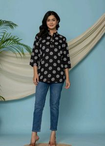 Stylish Black &amp; White Printed Kurta M size only