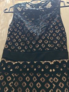 Elegant Black Lace Sheath Dress