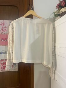 h&amp;m lace top 🤍
