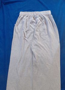 Comfortable Grey Wide-Leg Sweatpants 100 % cotton