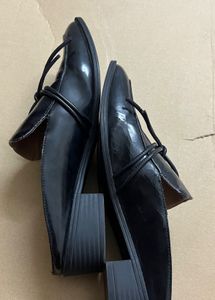 Charles &amp; Keith Mules with Bow Detail