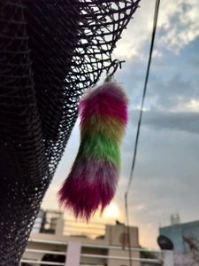 👄 Fluffy Rainbow Faux Fur Keychain