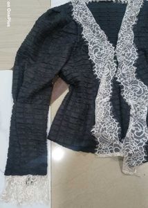 Elegant Black Lace Trim Blouse,puffy sleeves