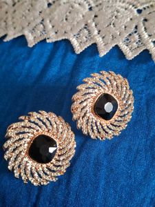 Stunning earrings