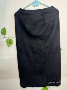 Ribbed Knit Midi Skirt