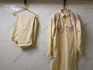 BRAND NEW - Men's Ethnic Kurta Set