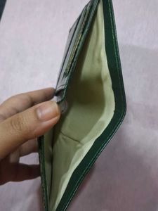 Classic Green Leather Wallet