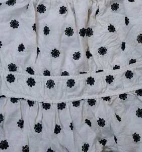 ୨୧ Vintage Boho Embroidered Puff Sleeve Top ୨୧