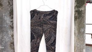 3307. Stylish Printed Leggings
