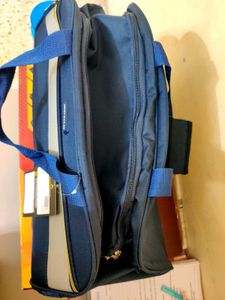 Aristocrat Duffle Trolley Bag