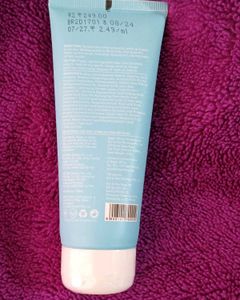 Dot &amp; Key Face Wash