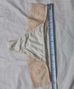 ⭐ Women's Lace Trim Briefs