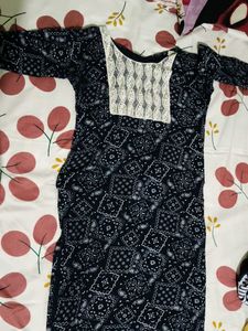 Stylish Printed Kurta with Lace Detail