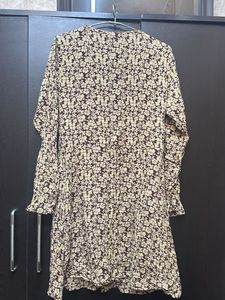 Floral Print V-Neck Mini Dress