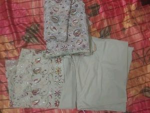 Embroidered Pakistani Salwar Kameez