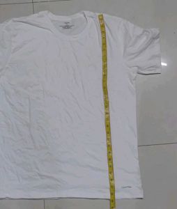 Calvin Klein Classic Fit T-Shirt
