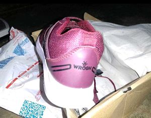 Wrogn Maroon Sports Shoes