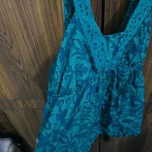 Chic Blue Floral Print Sleeveless Top