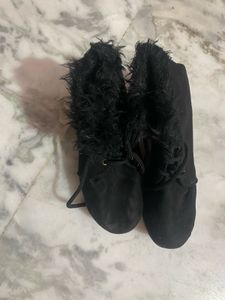 Black Faux Fur Trim Ankle Boots