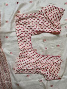 Cream And Red Saree With Blouse