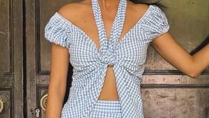 Chic Gingham Top