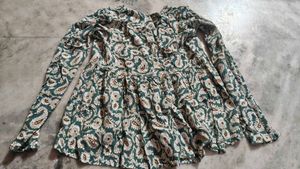 Elegant Green Paisley Print Kurta
