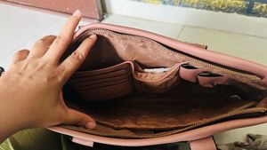 Peach Shoulder Bag 💼