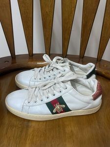 Designer Bee Sneakers