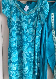 Teal Floral Kurta Set with Dupatta One tym use