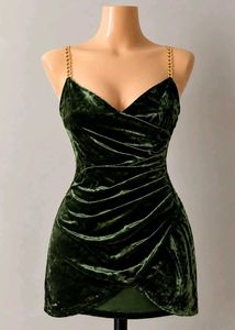 SALE 💰 Yalina Dhurandhar Inspired Dress💚