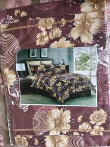 Floral Print Bedsheet Set