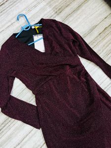 Sparkly Burgundy Long Sleeve Dress