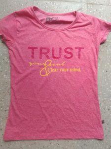 Pink "Trust Your Soul" Graphic T-Shirt