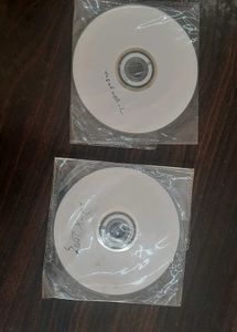 ps2 games  in disk any 1 game read discrption