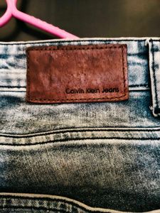 Calvin Klein Jeans - Stylish Denim
