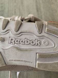 Reebok Classic White Sneakers unisex