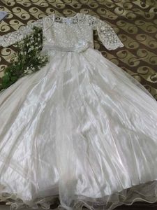 Elegant White Dress with Lace Detail