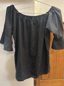 Chic Black Off-the-Shoulder Top
