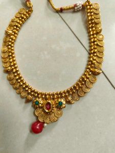 Necklace &amp; Earring Set