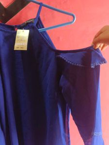 Stylish Blue Cold Shoulder Top