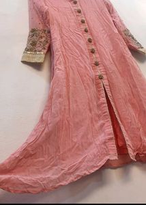 Elegant Peach Embroidered Kurta