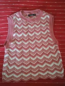 Chic Chevron Knit Sleeveless Top