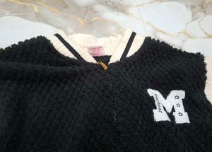 Cozy Black Woolen nightsuit