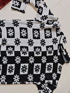Black &amp; White Snowflake Knit Cardigan